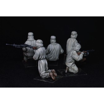 INFANTERIA DE ASALTO SOVIETICA (INVIERNO) MINIART 35226 ESCALA 1/35