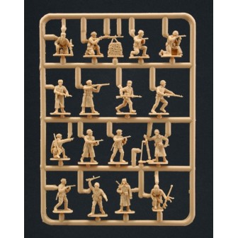 48 SOLDADOS INFANTERIA RUSA DE INVIERNO ITALERI 6069 ESCALA 1/72