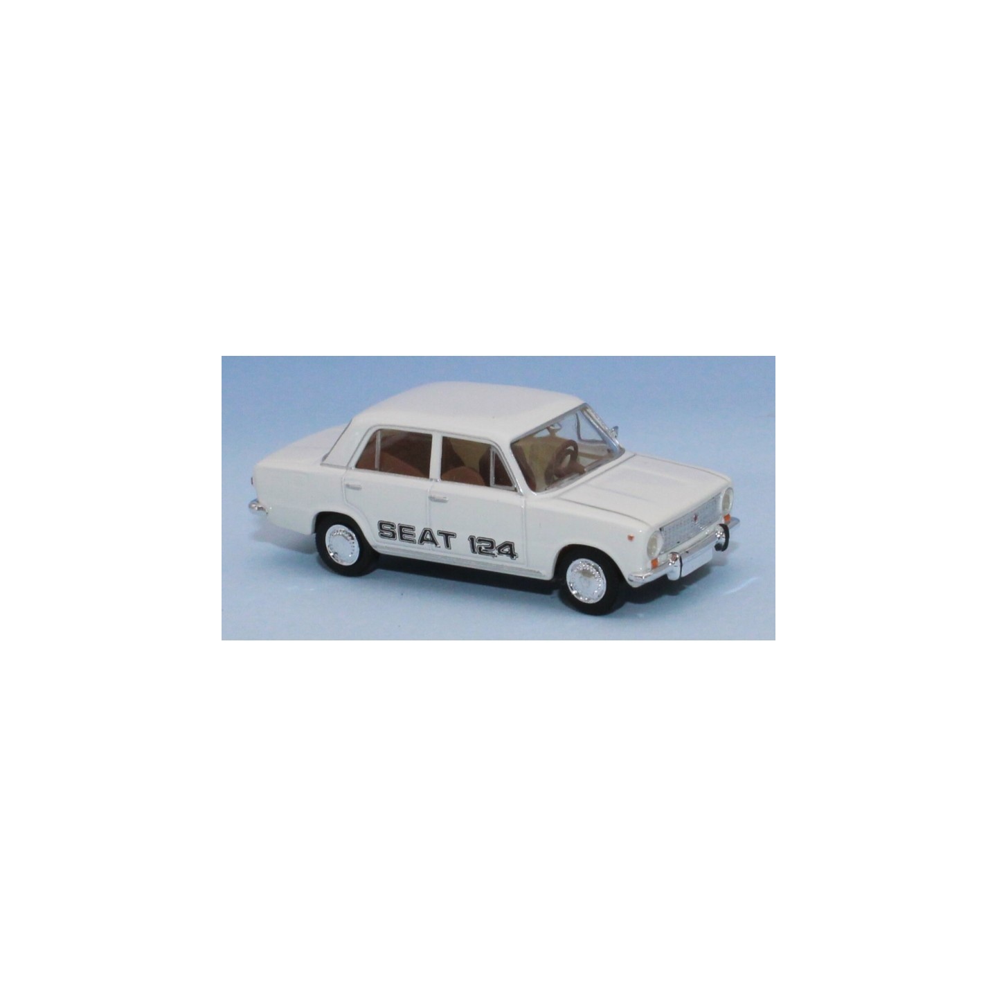 SEAT 124 BLANCO 1968 BREKINA 22419 ESCALA 1/87