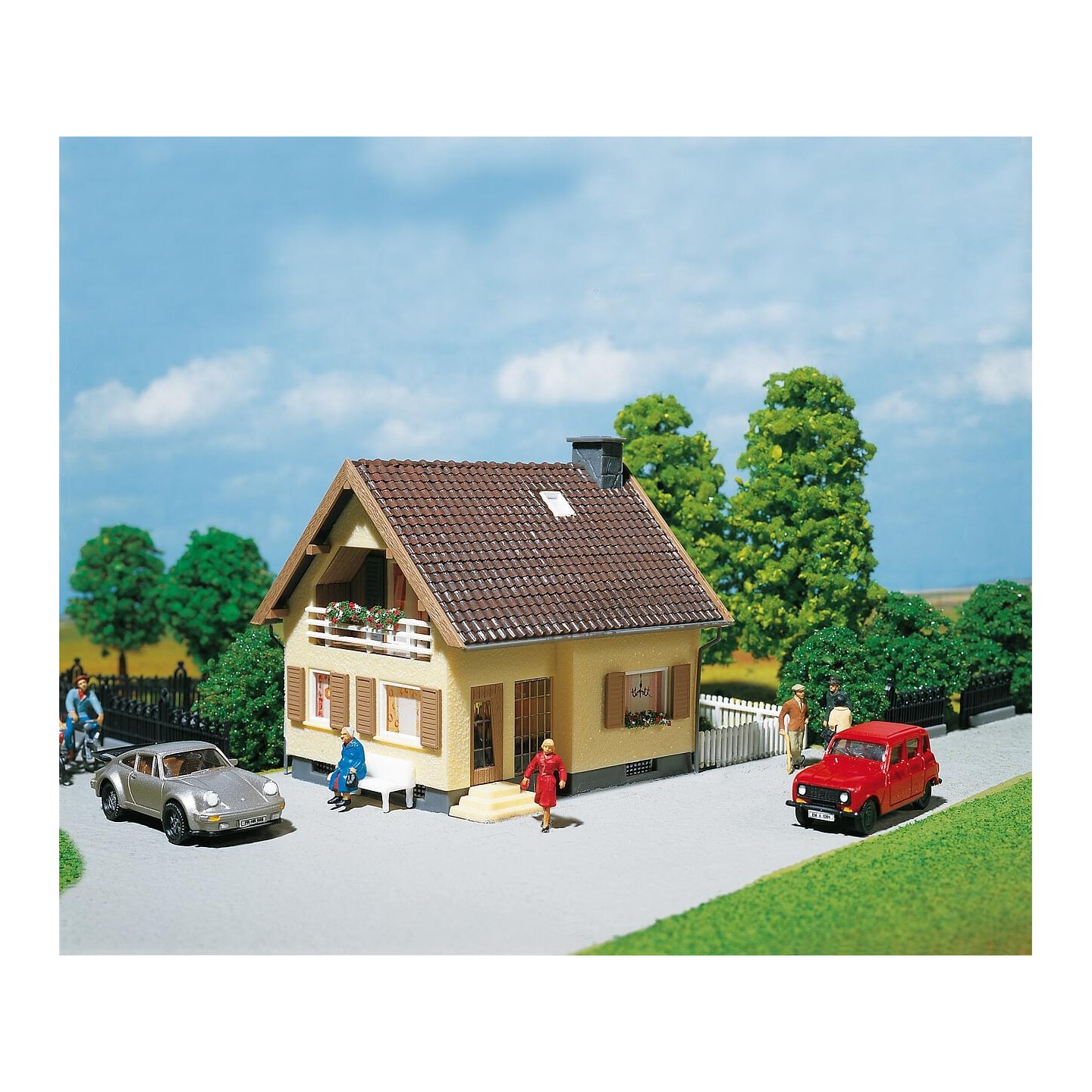 CASA UNIFAMILIAR FALLER 130205 ESCALA H0