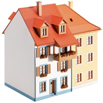 2 EDIFICIOS CON COMERCIOS FALLER 130496 ESCAL H0
