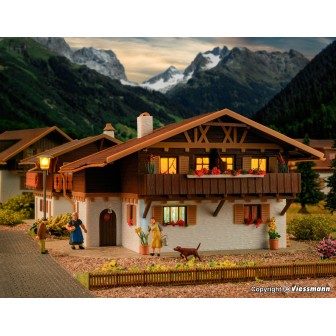 CASA DE MONTAÑA VOLLMER 49252 ESCALA H0