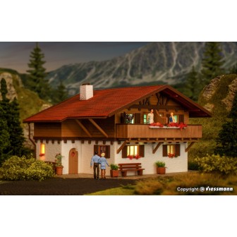 CASA DE MONTAÑA VOLLMER 43702 ESCALA H0