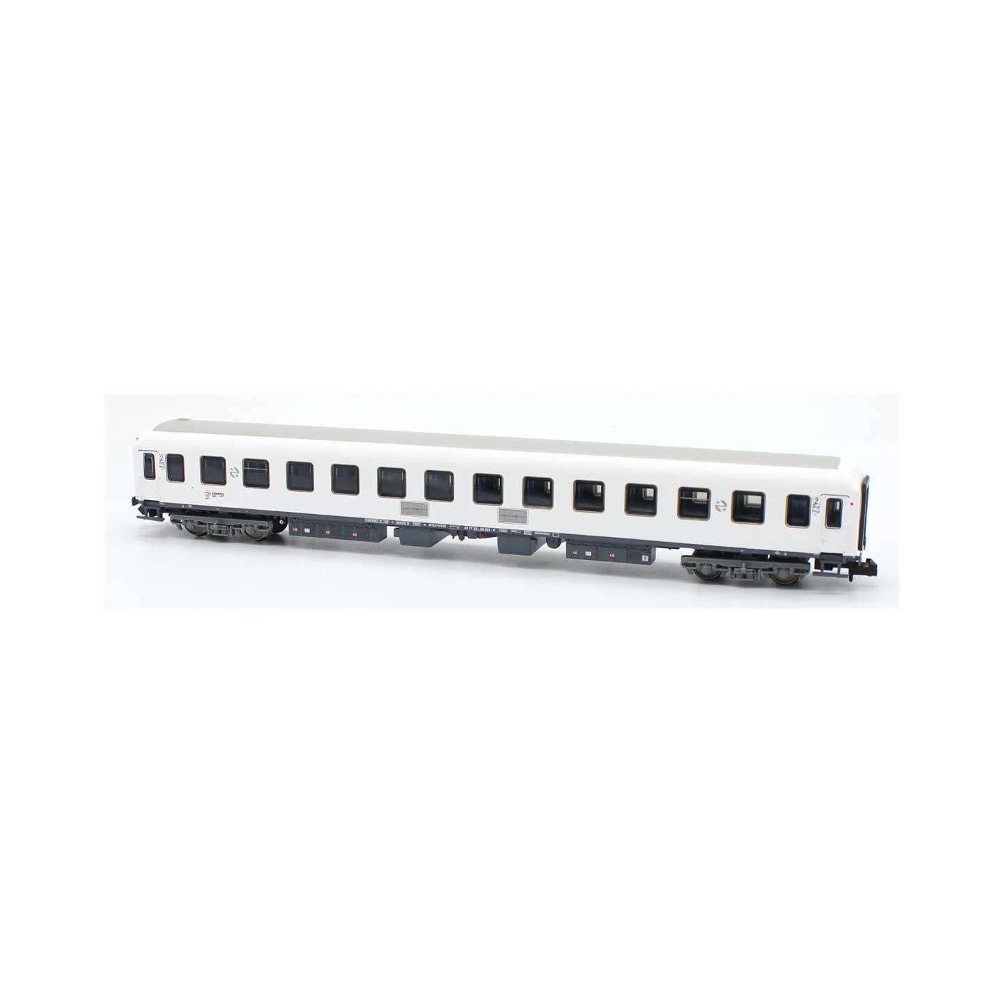 COCHE 2ª B12x BLANCO B12x-12325 MFTRAIN N50831 ESCALA N