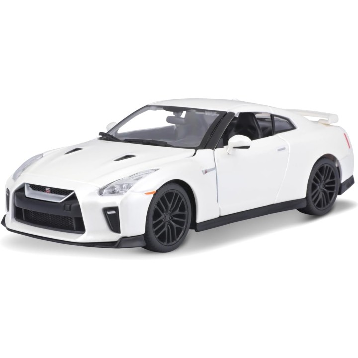 NISSAN GT-R BLANCO 2017 BURAGO 21082 ESCALA 1/24