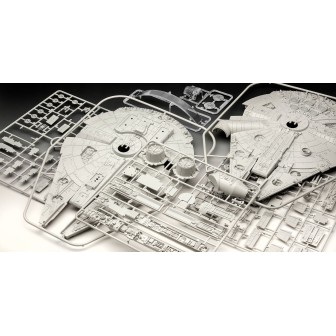 HALCON MILENARIO REVELL 1/72